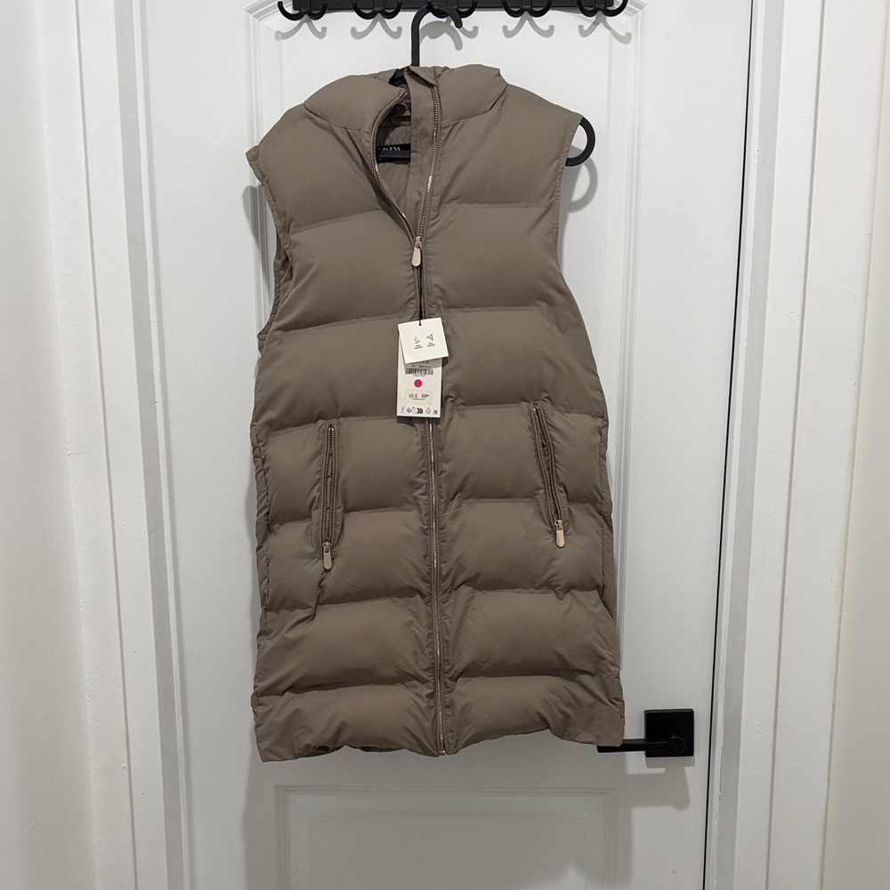 Zara Women's Brown Puffer Vest